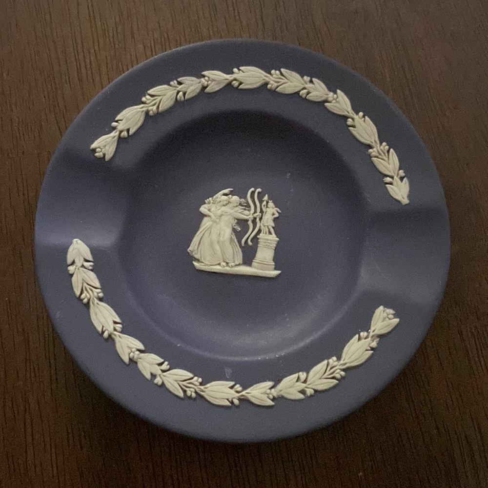 Ashtray